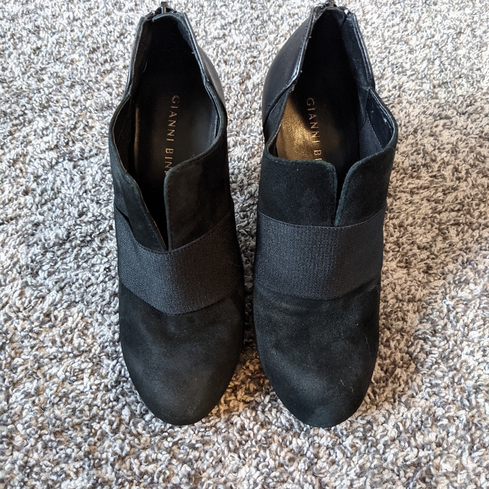 Gianni Bini Black Booties size 6.5
